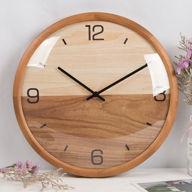 Creative Solid Wood Simple Living Room Silent Quartz Clock