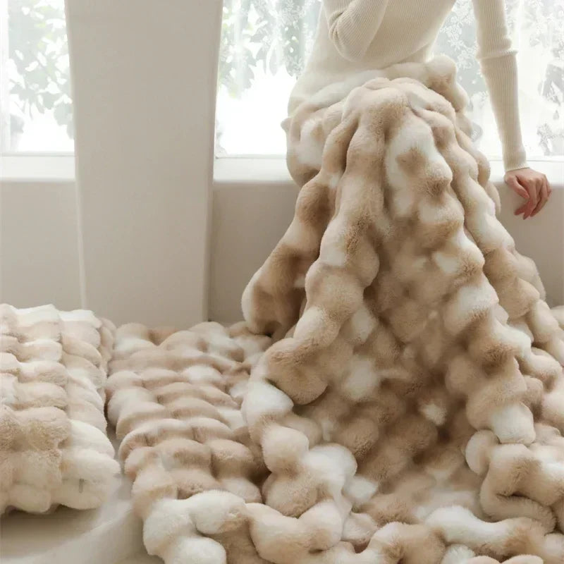 Tuscan Imitation Fur Blanket for Winter Luxury Warmth Super Comfortable Blankets for Beds High-end Warm Winter Blanket for Sofa