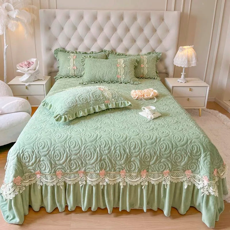 Luxury Velvet Fleece Flowers Lace Ruffles Quilted Bedspread, Mattress Cover, Bed Skirt, Bed Sheet Set, With Pillowcases, 3Pcs
