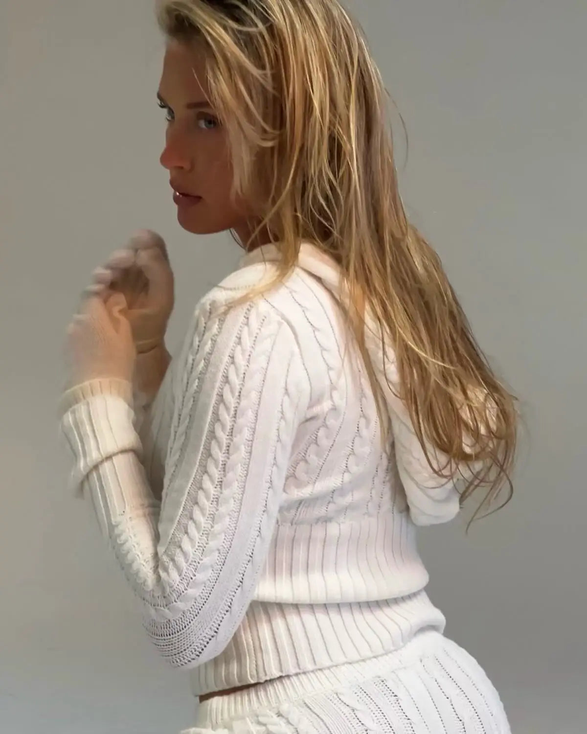 Long Sleeve Knitted V-Neck Hooded Sweater And Shorts Set