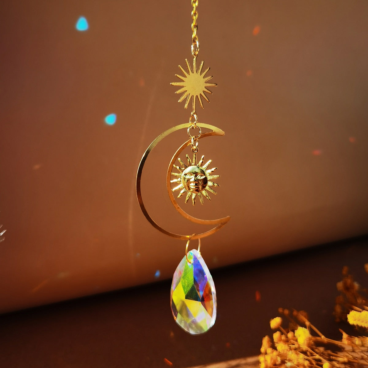 Sun Catcher Crystal Light Catcher Moon Suncatcher Hanging Rainbow Prism Crystal Window Sun Catchers Garden Decoration Christmas