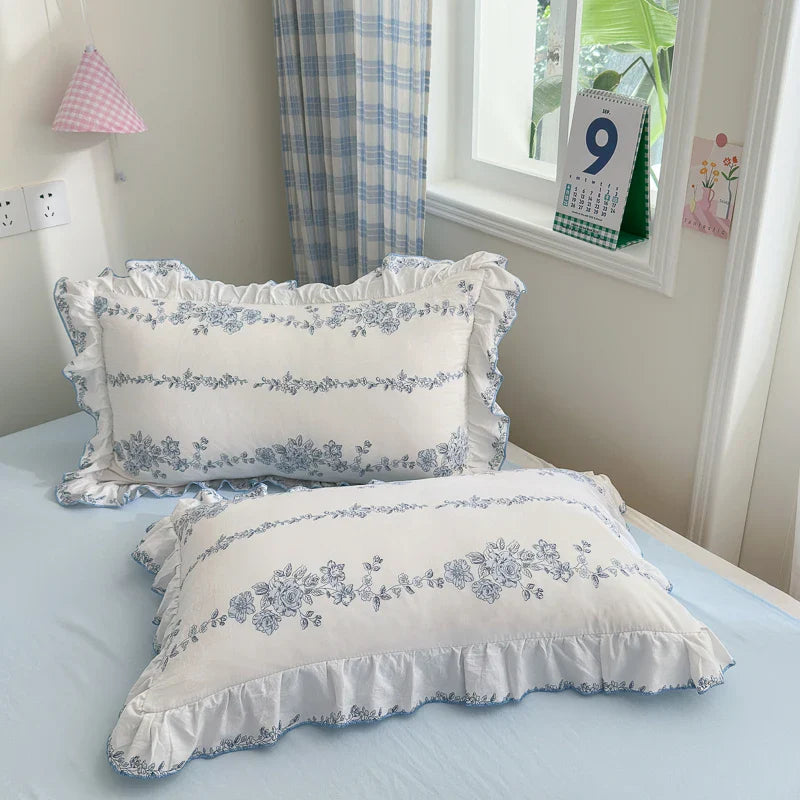 4pcs Korean lace Duvet Cover Set (1*Duvet Cover +1 flat sheet + 2*Pillowcase, Without Core), Fresh Flower Print Bedding Set