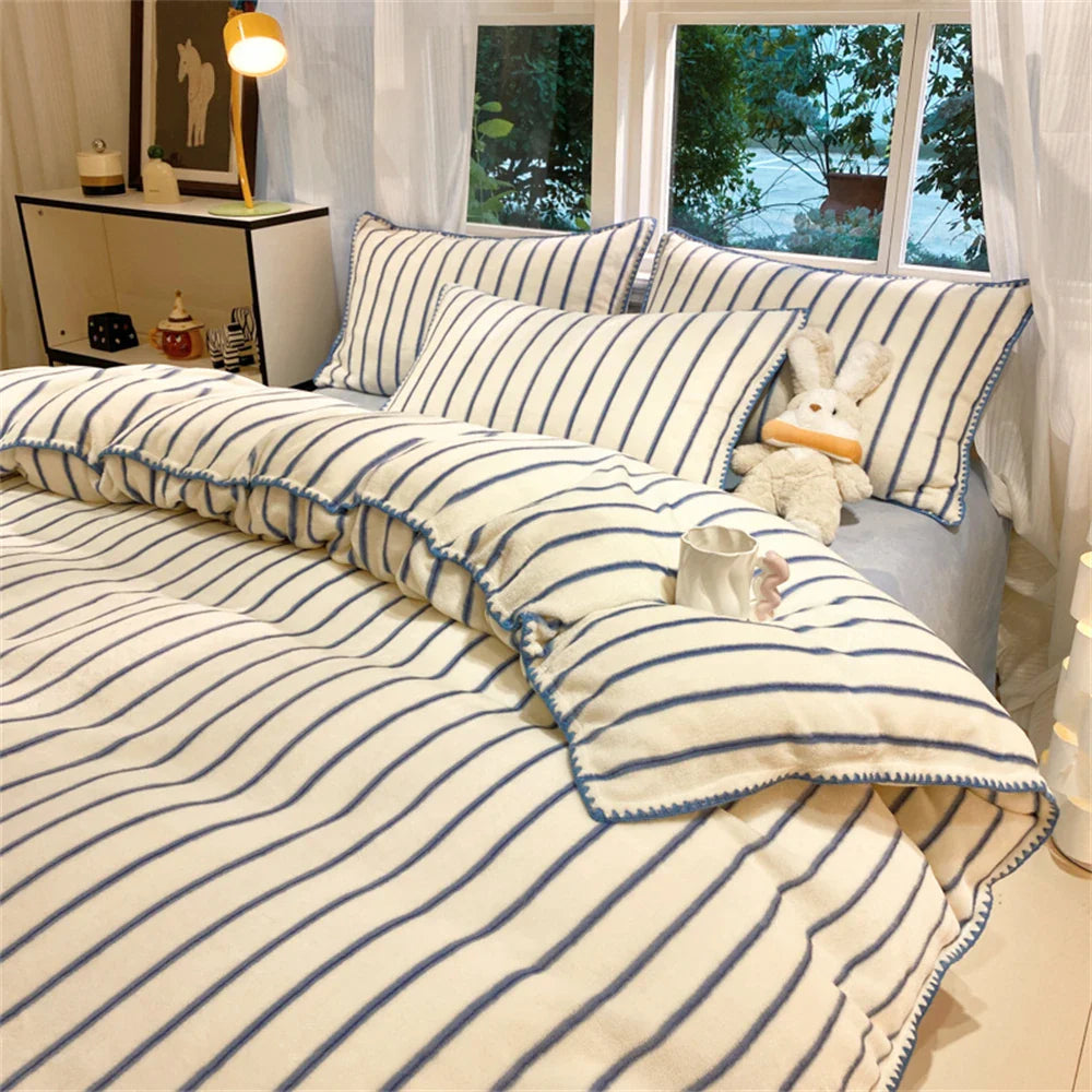 Stripe Milk Velvet Bedding Set Queen Thickened Duvet Cover Set Bedroom Decor Winter 4 Piece Set Quilt Cover Pillowcase Bed Sheet