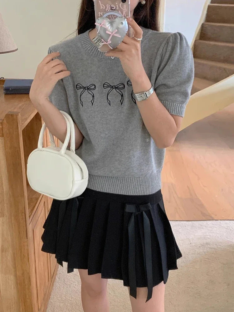 Bowknot Short Sleeve Round Neck Knit Top