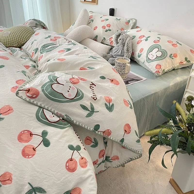 Bedding Set INS Girls Cherry Soft Washed Cotton Bed Sheet Queen King Size Duvet Set Comforter Set Pillowcase Bed Linens