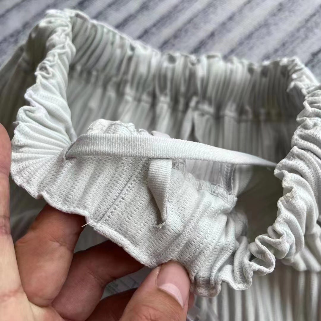 Pleated High Waist Straight Design Shorts