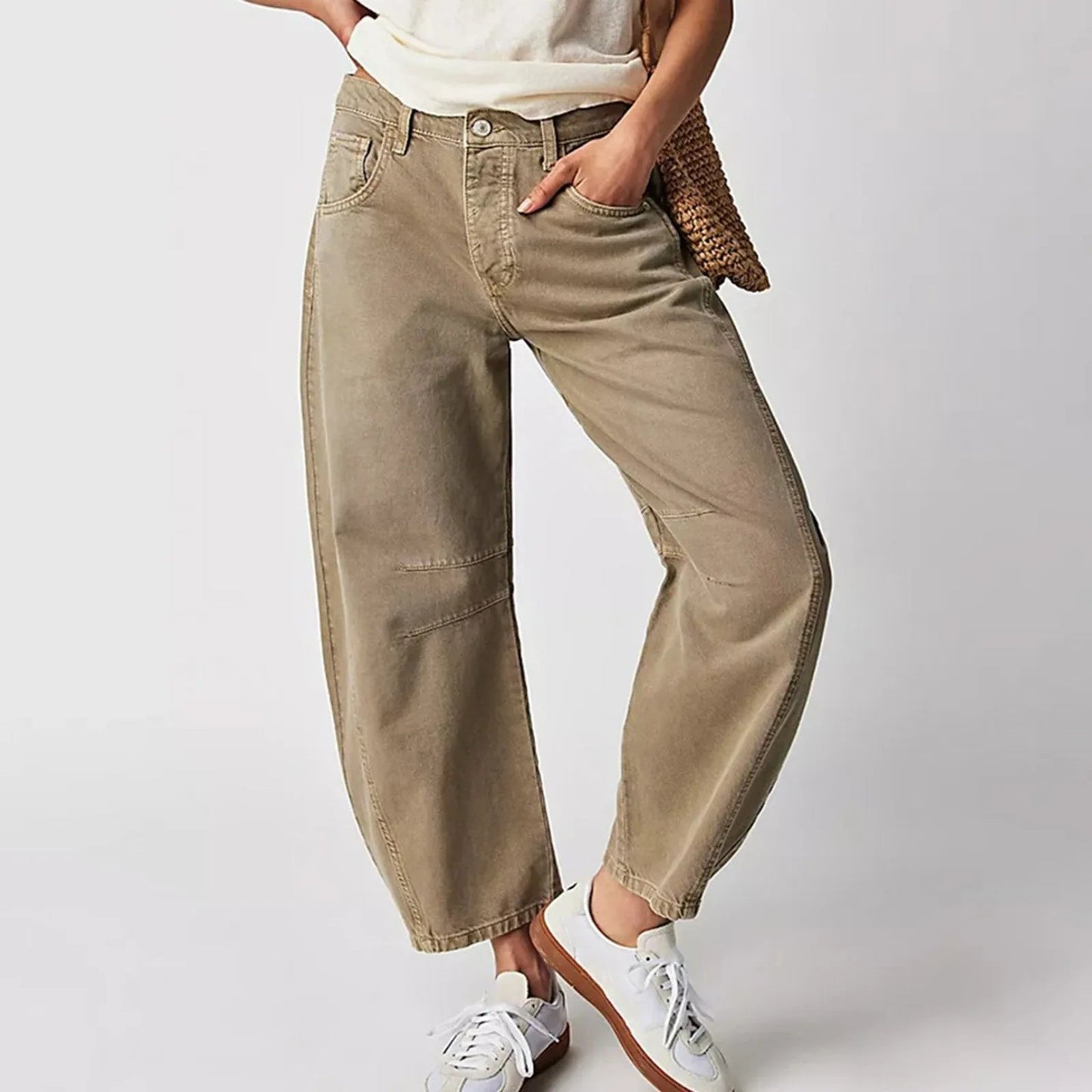 Everyday Chic Wide-Leg Jeans