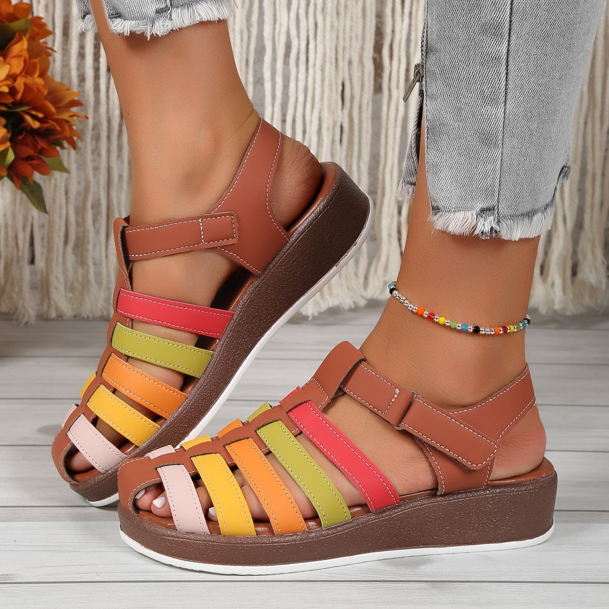 Round Toe Wedge Buckle Color Matching Women's Sandals