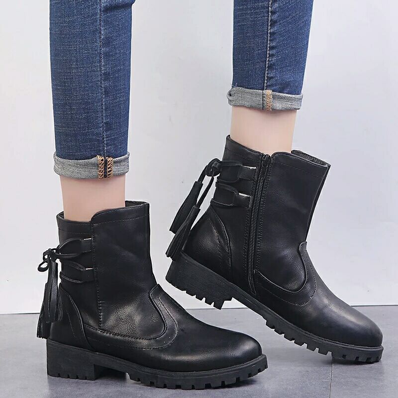 Women's Leather Boots with Tassel