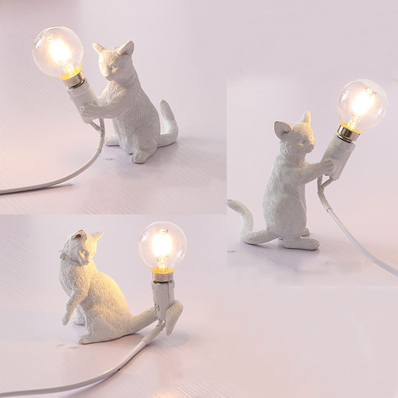 Simple Bedroom Cat Bedside Table Lamp