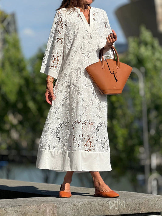 Modern Flowing Refined Lace Dress