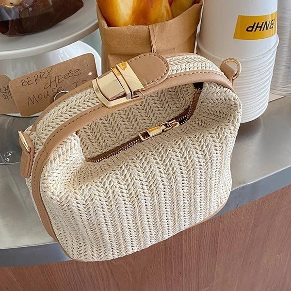 Portable Straw Shoulder Messenger Bag Fashion