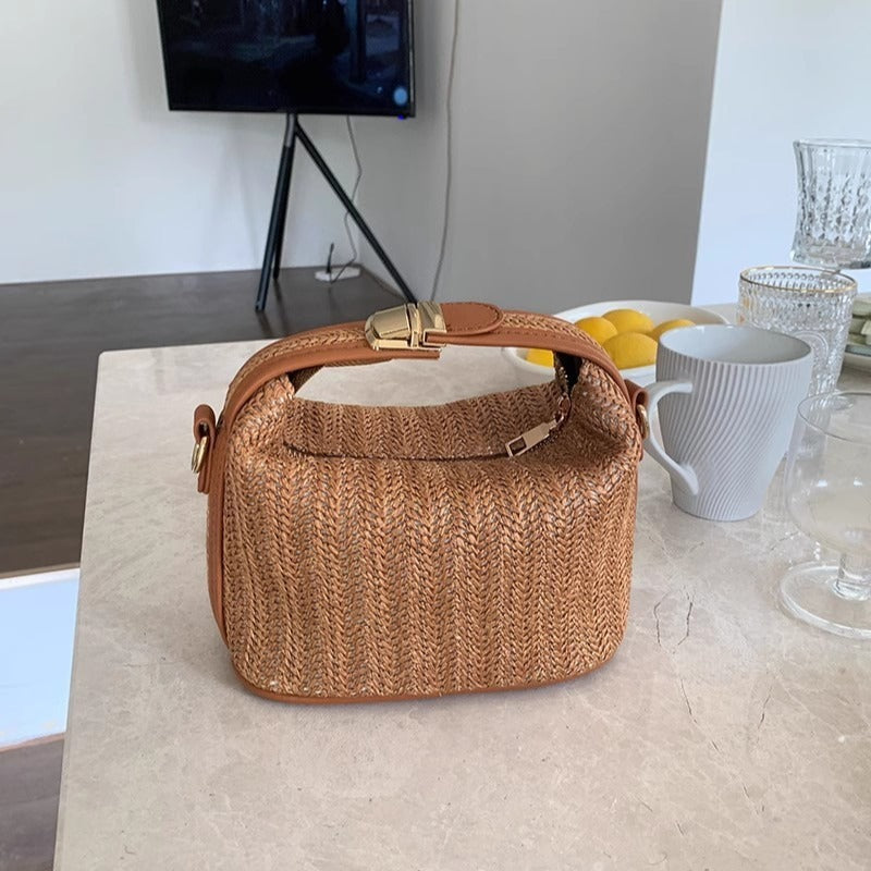 Portable Straw Shoulder Messenger Bag Fashion