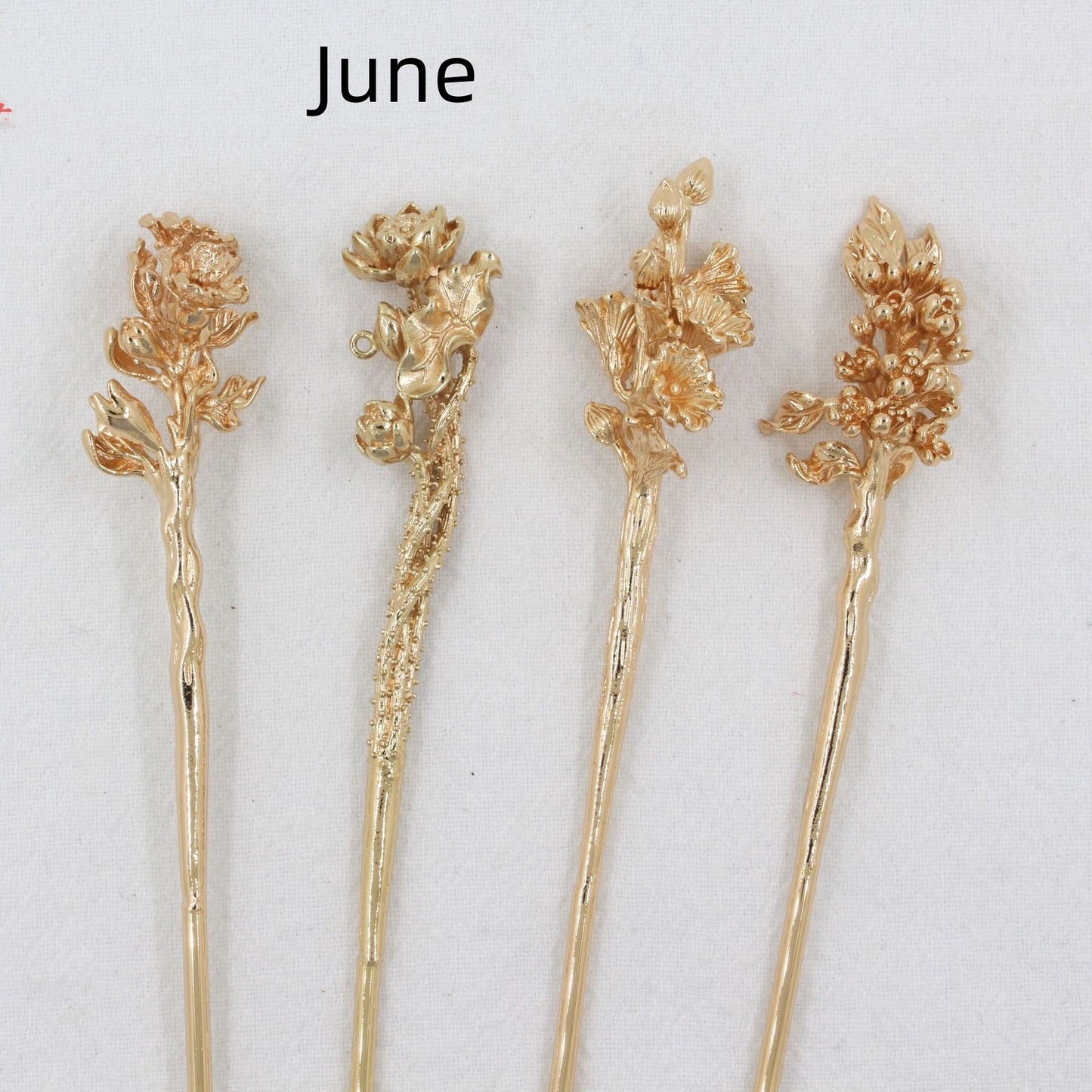 Antique Material Flower Season Hairpin