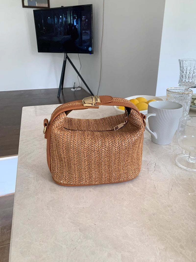 Portable Straw Shoulder Messenger Bag Fashion