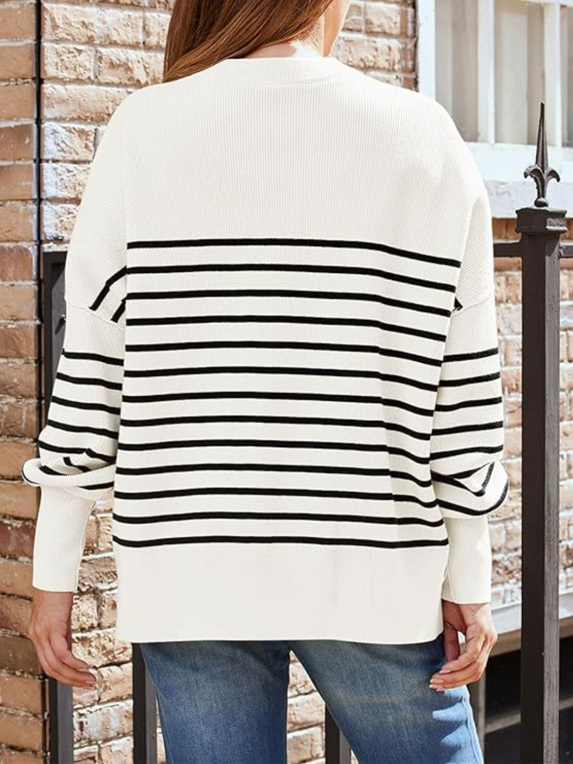 Striped Round Neck Long Sleeve Sweatshirt