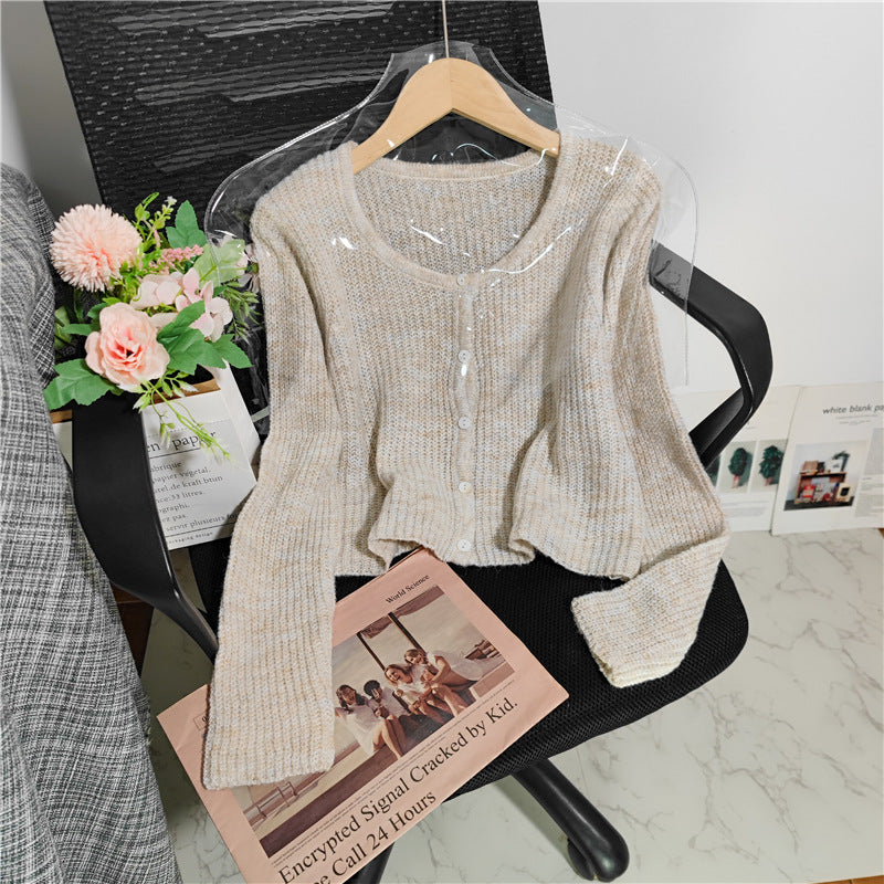 Women's Simple Style Knitted Cardigan In Autumn And Winter