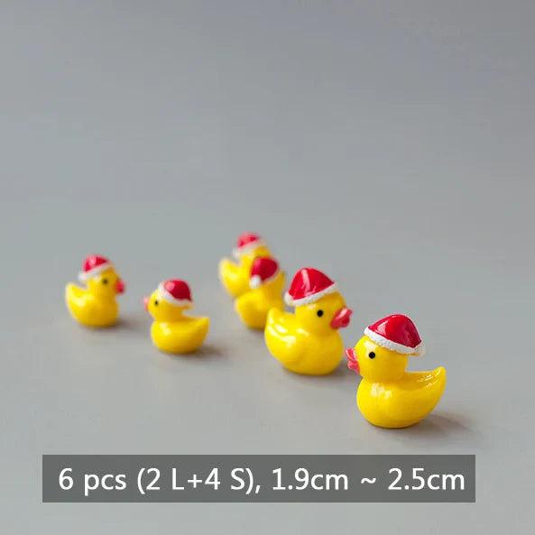 Miniature Christmas Tree Santa Claus Snowmen Gift Box Terrarium Accessories Fairy Garden Figurines Dollhouse Decor
