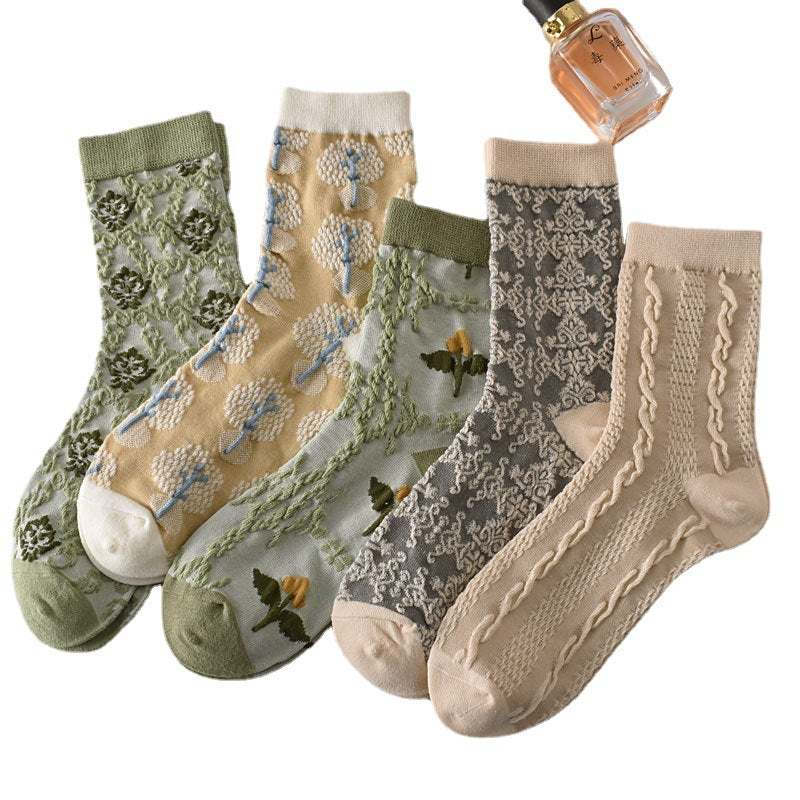 Women's Fashionable All-match Retro Embossed Socks