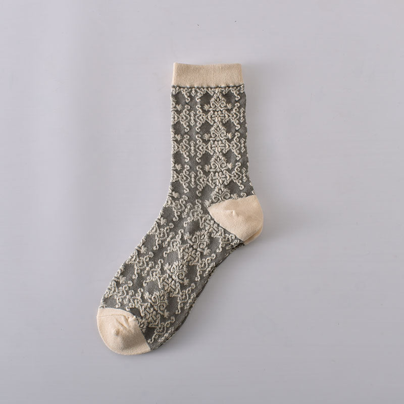 Women's Fashionable All-match Retro Embossed Socks