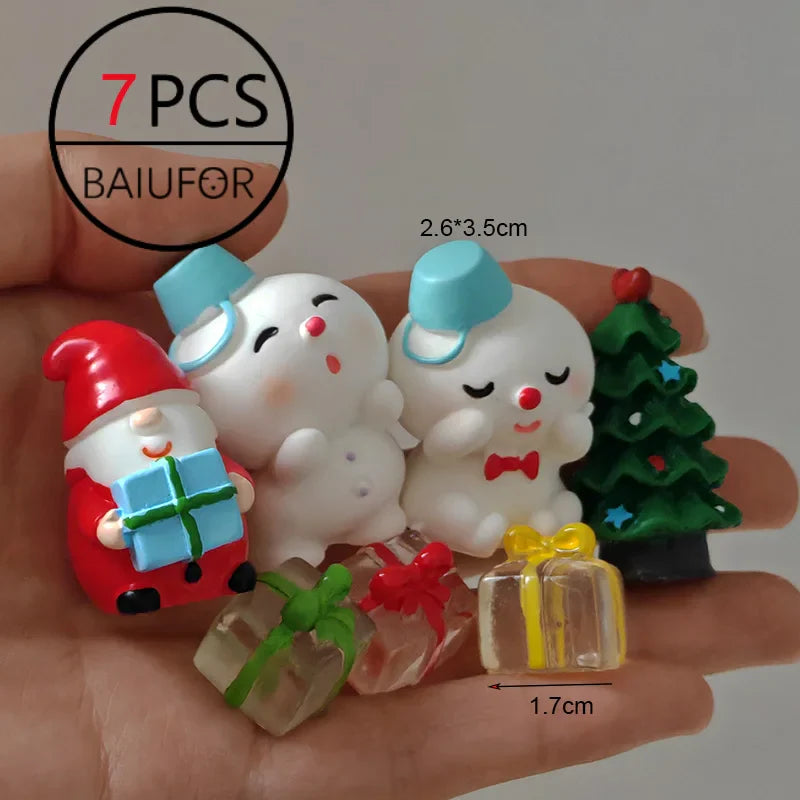 Miniature Christmas Tree Santa Claus Snowmen Gift Box Terrarium Accessories Fairy Garden Figurines Dollhouse Decor