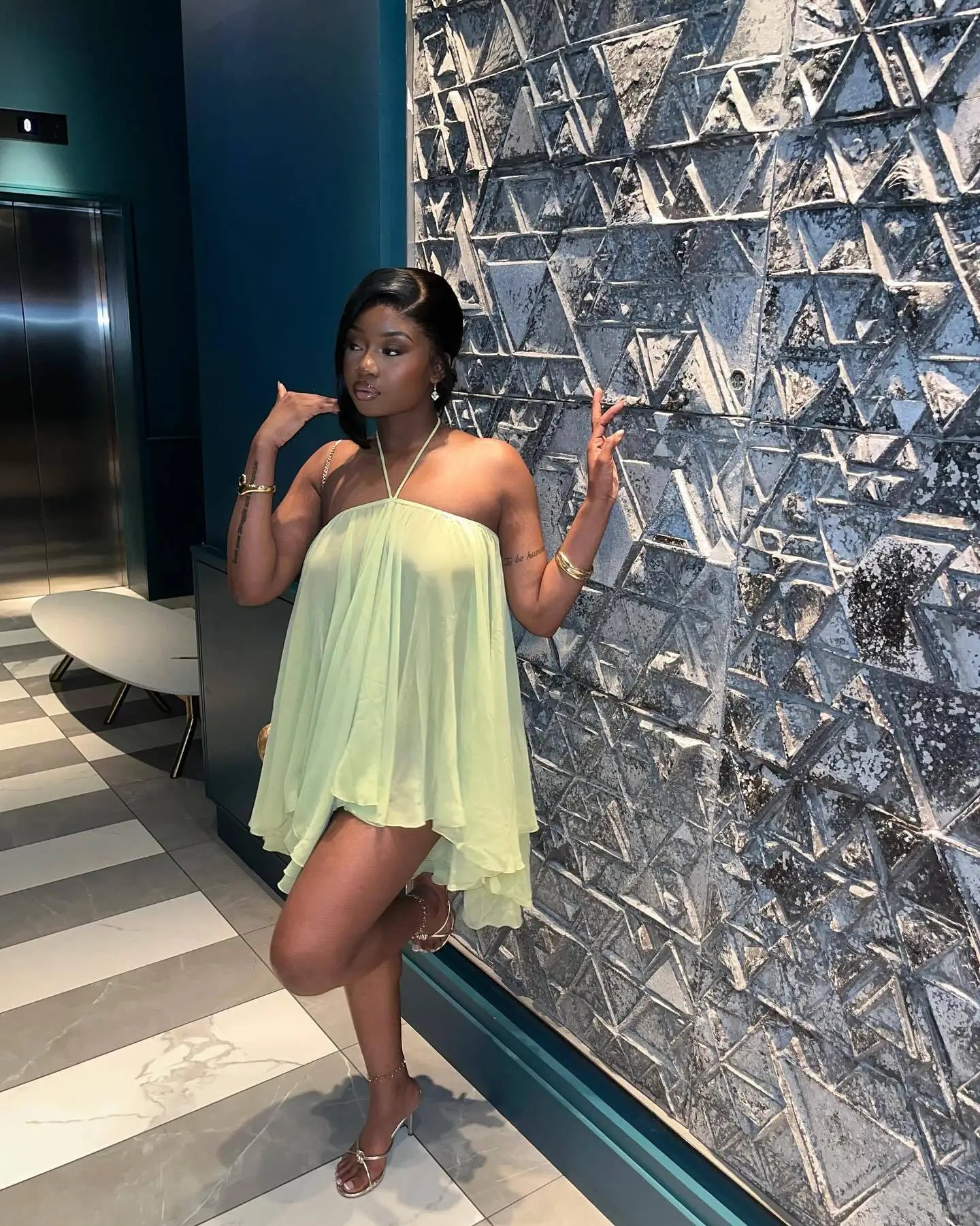 Frill O-Shaped Mini Dress