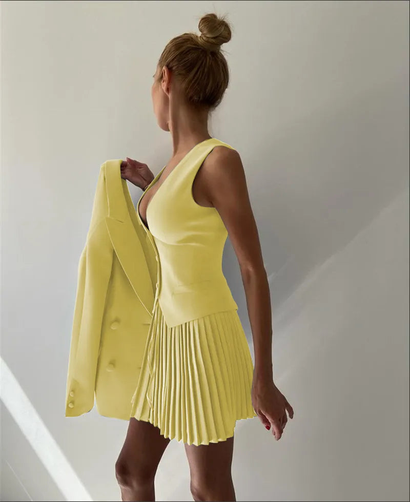 Solid V-neck Vest And Pleated Mini Skirt Set