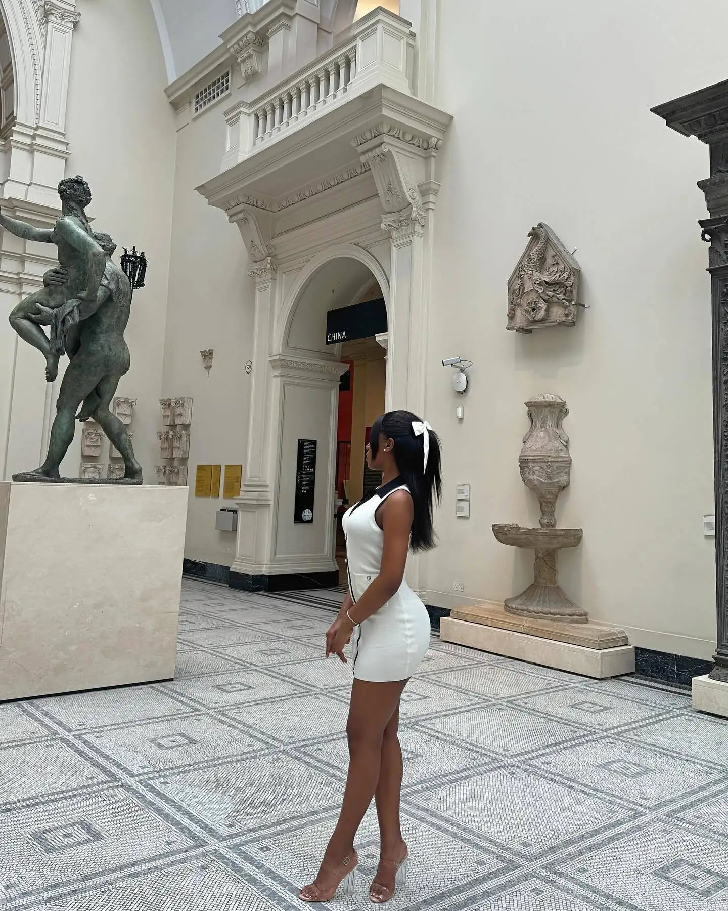 White Contrast Buttoned Collar Mini Dress