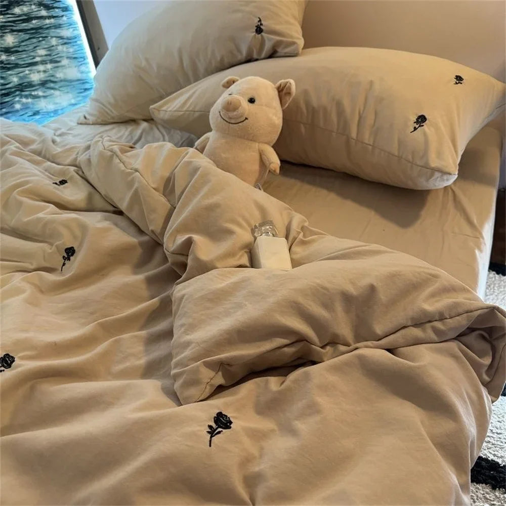 Ins Style Embroidered Flower Bedding Sheet Nordic Duvet Cover Set Home Luxury No Filling Bedding Set Comfortable Bedspread
