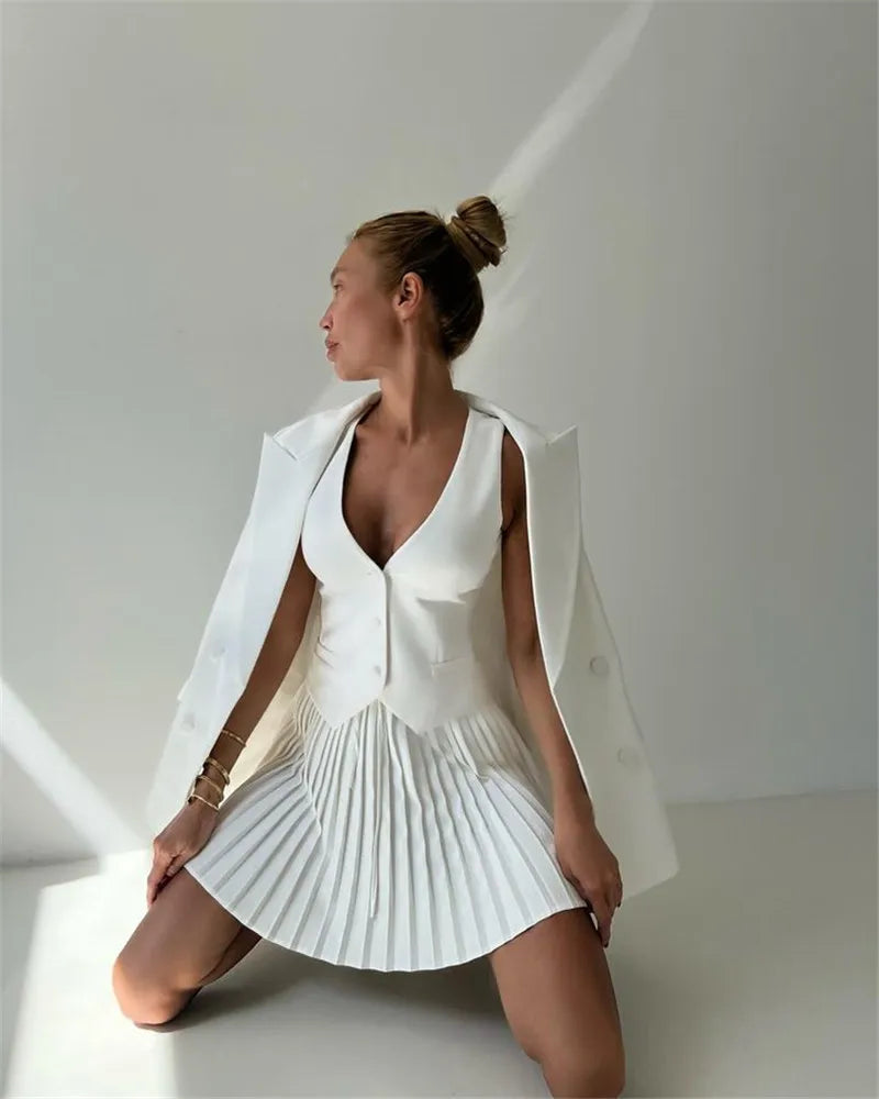 Solid V-neck Vest And Pleated Mini Skirt Set