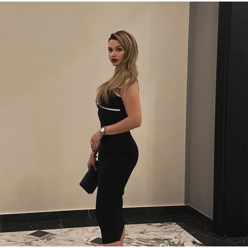 Black Contrasting V-neck Knitted Long Dress