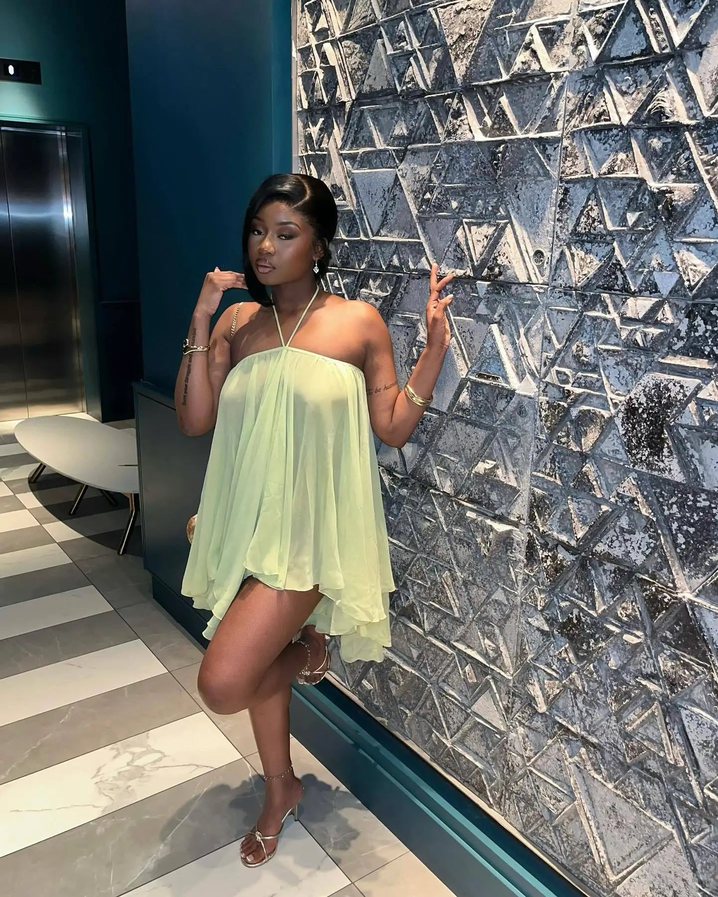 Frill O-Shaped Mini Dress