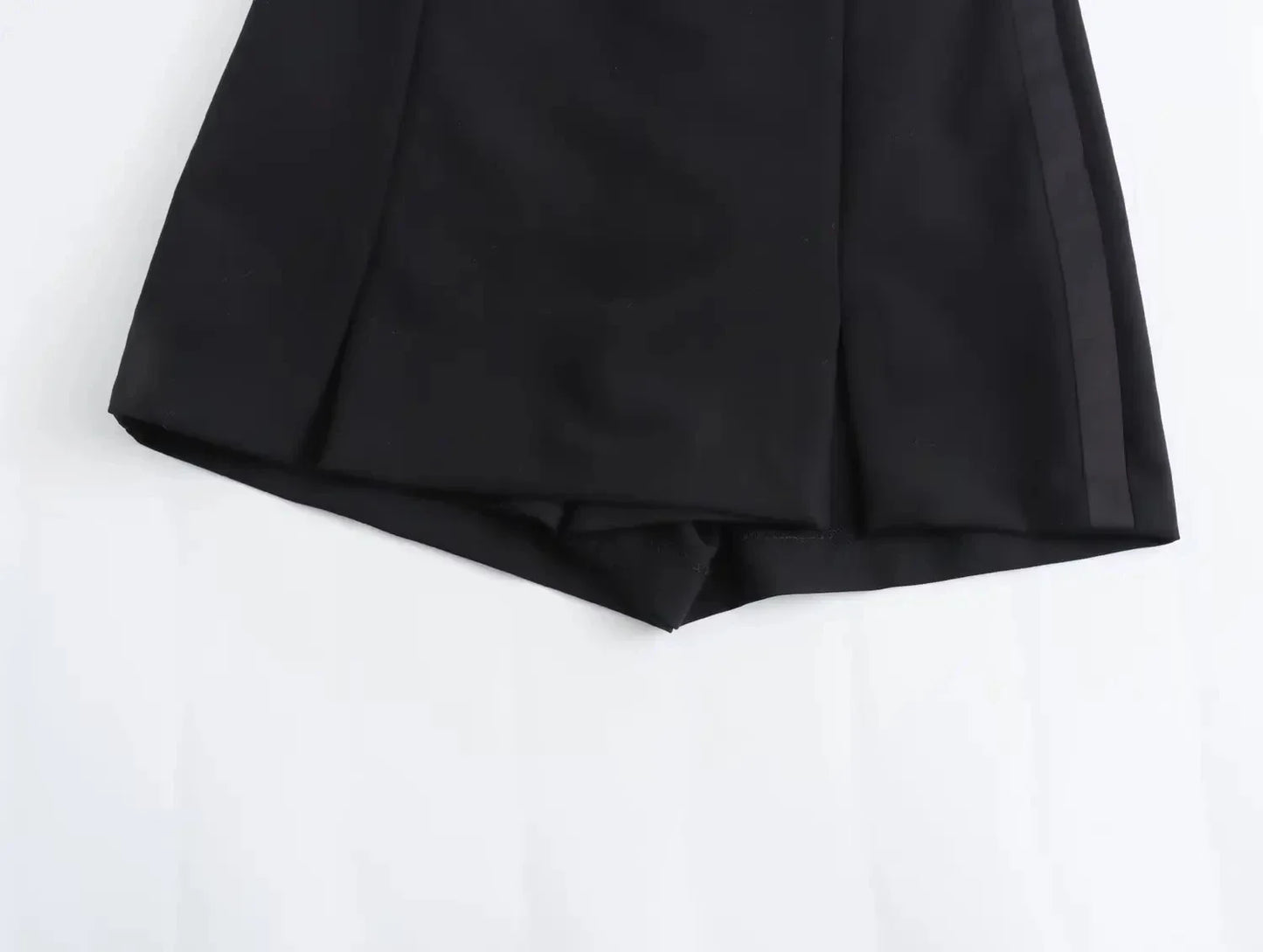 Tight Corset Top and High Waist A-line Slim Fit Short Skirt Set