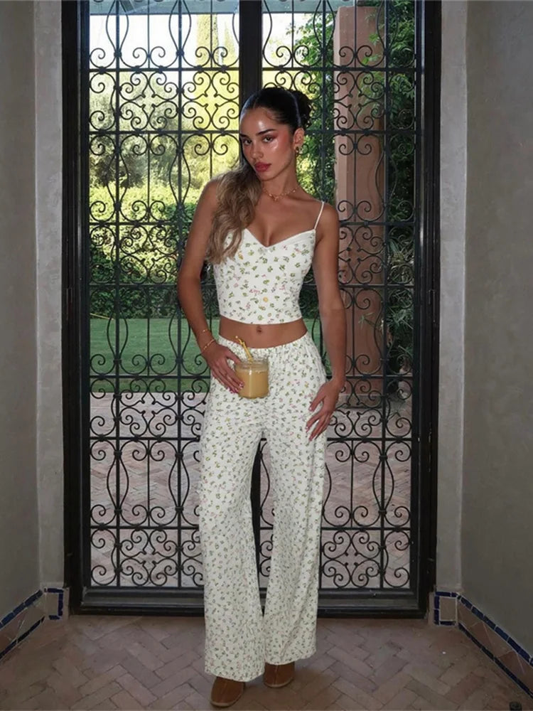 Floral Print Cami Top And Drawstring Pants Set
