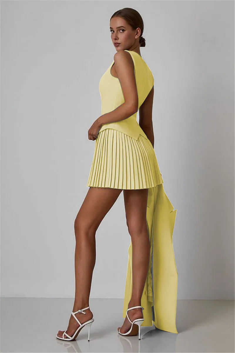 Solid V-neck Vest And Pleated Mini Skirt Set