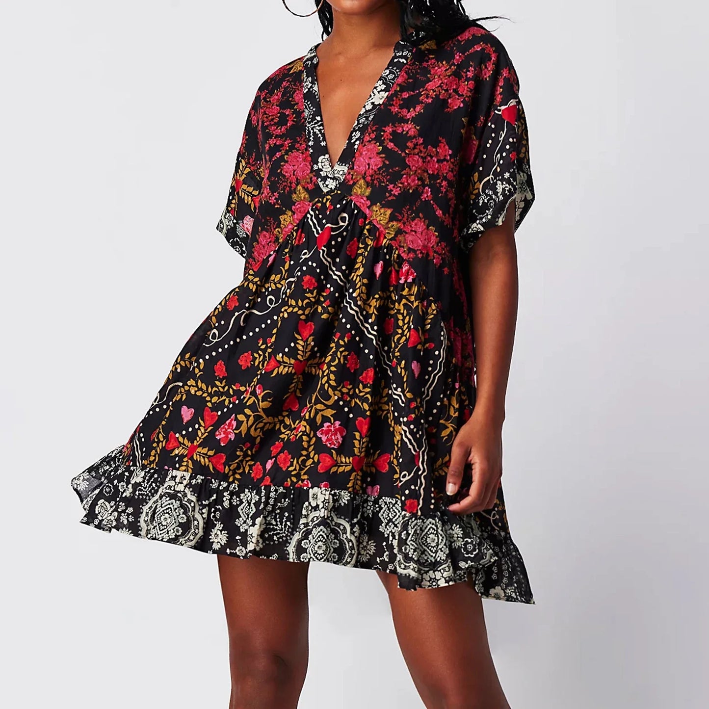 Floral Print Short Sleeve V-Neck Ruffled Hem Loose Mini Dress with Pockets
