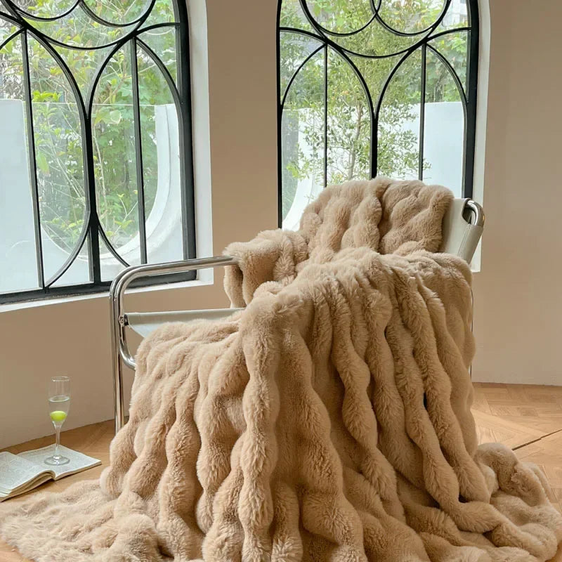 Luxury faux fur Blanket home bed linen Bubble Fleece Knee blanket bed Plaid plush sofa blankets for winter Bedspread on the bed