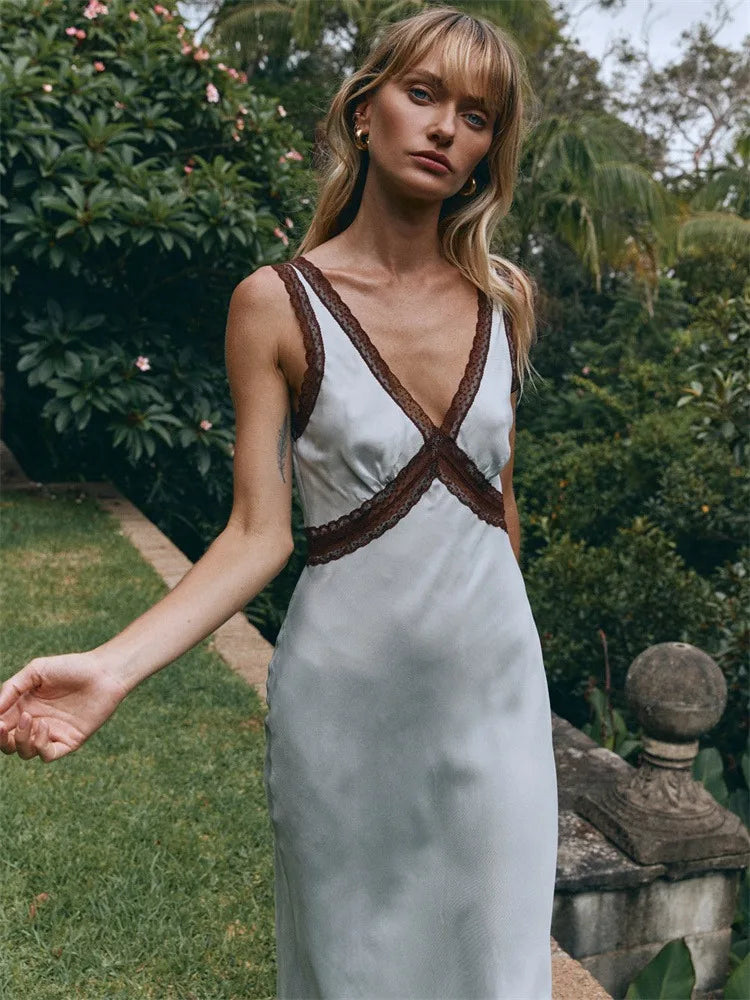 Lace Patchwork V-Neck Maxi Dress