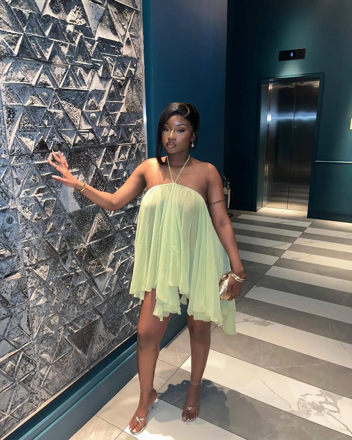 Frill O-Shaped Mini Dress