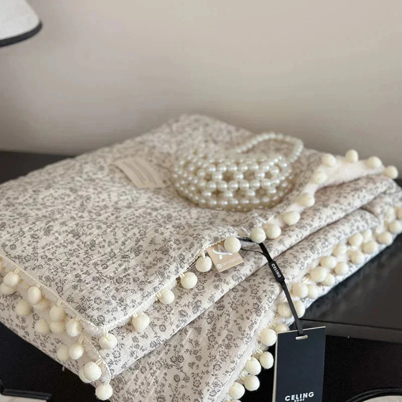 Fleece Blanket Light Luxury Ins Crepe Cotton Multi-functional Small Blanket Office Nap Blanket Shawl Cover Blanket