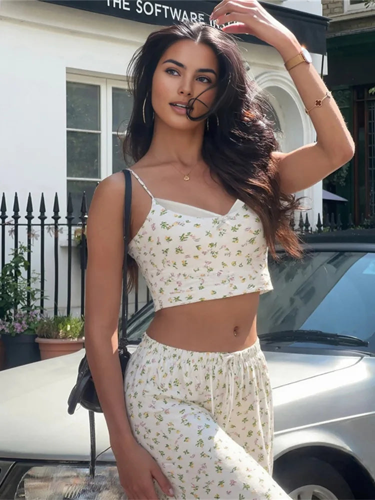 Floral Print Cami Top And Drawstring Pants Set