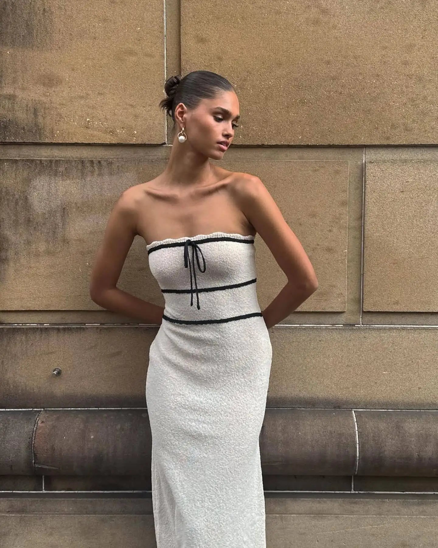 Knit Tube Black Stripe Tie-Up Midi Dress