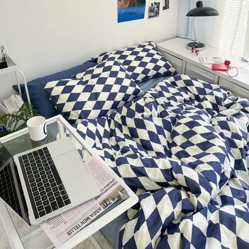 Red Cherry Plaid Duvet Cover Set with Sheet Pillowcase Soft Cover NoFilling Warm Bed Linen Twin Full Queen Size Home Bedding Set