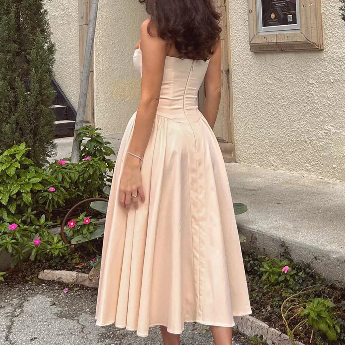 Solid Spaghetti Strap Bustier Pleated Midi Dress
