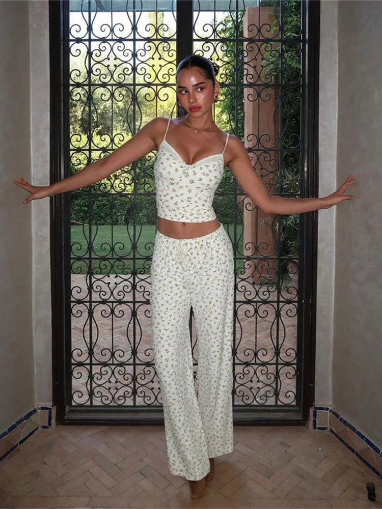 Floral Print Cami Top And Drawstring Pants Set