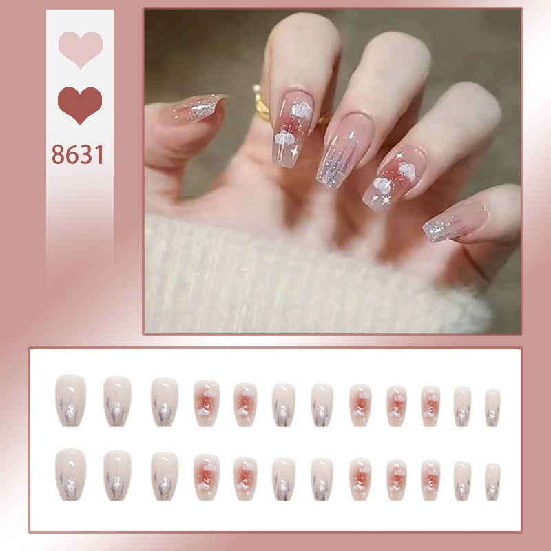 24Pcs/Box New Christmas Elk Snowflake Fake Nails Artificial Short Round Press on Acrylic Nails Tips Coffin Nail with Glue