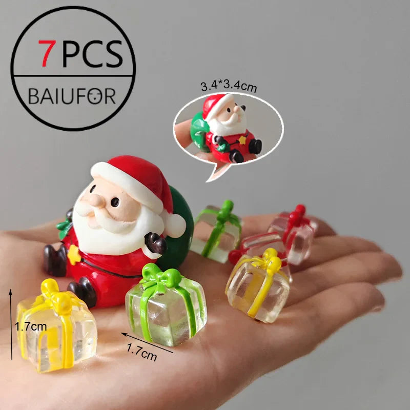 Miniature Christmas Tree Santa Claus Snowmen Gift Box Terrarium Accessories Fairy Garden Figurines Dollhouse Decor