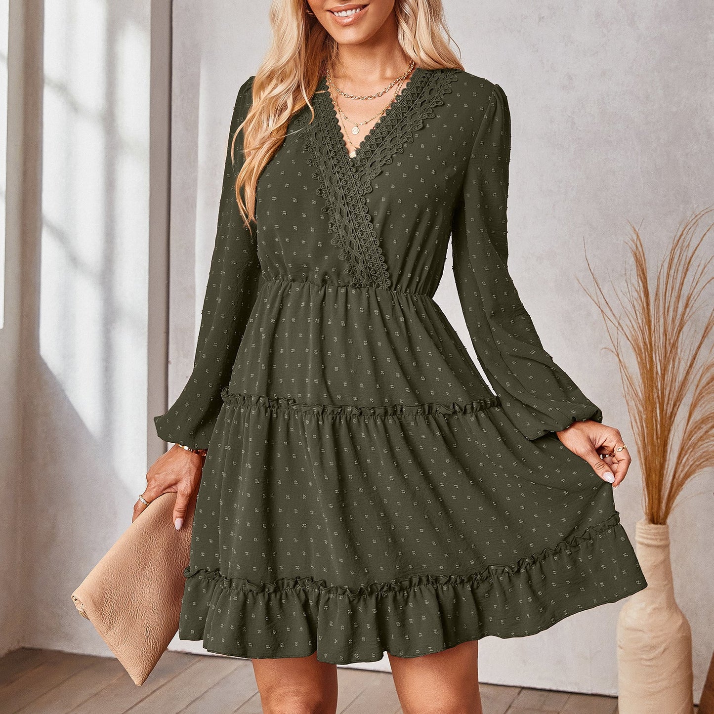 Women's Fashion V-neck Waist Slim Jacquard Dress