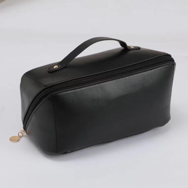 Cosmetic Storage Bag Portable And Easy To Clean