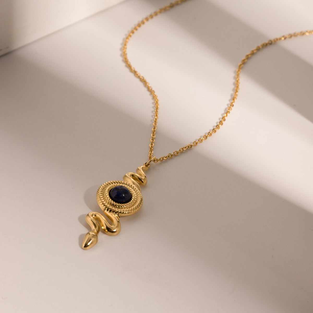 Fashion Snake Lapis Serpentine Pendant Necklace